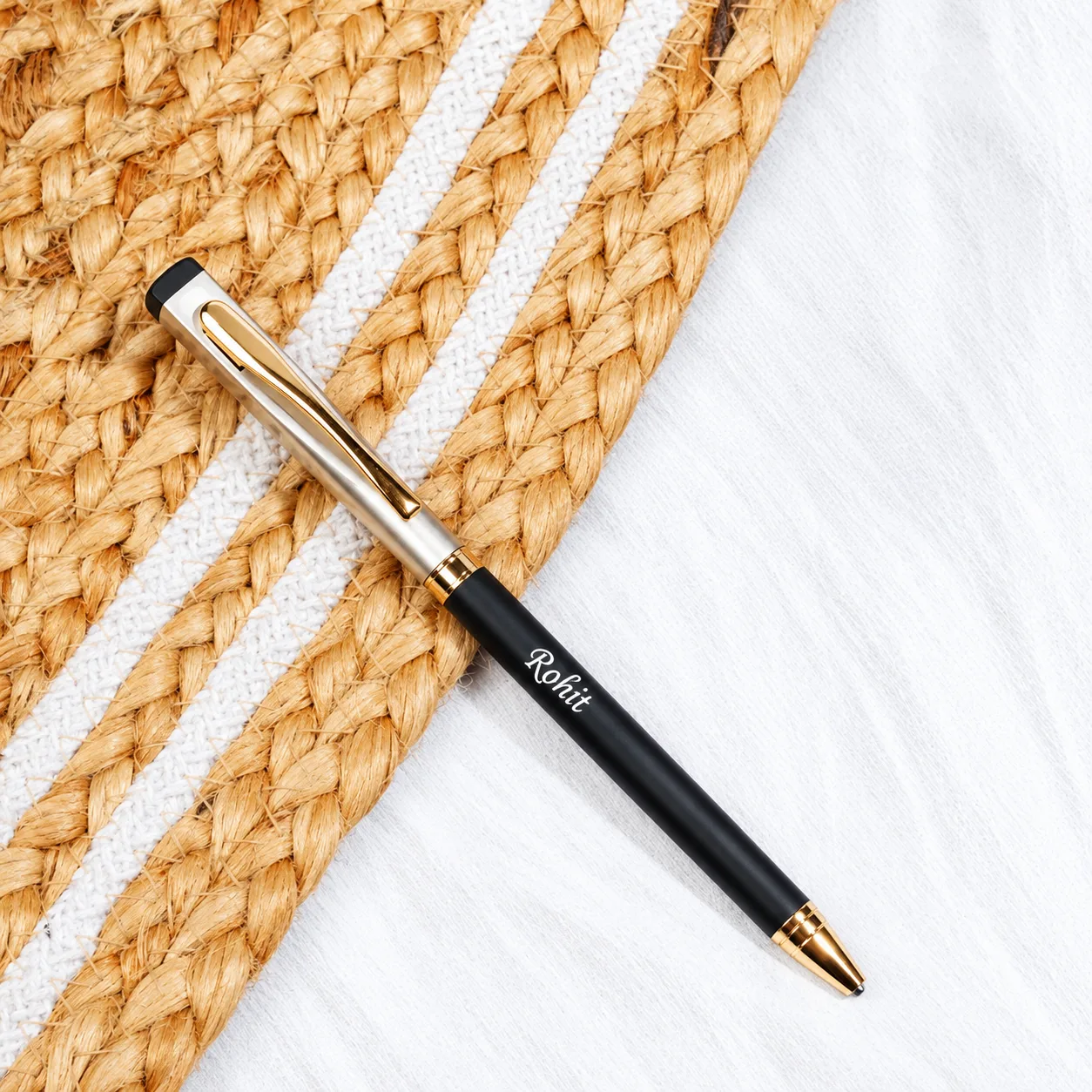 Personalized Black & Gold Name Pen